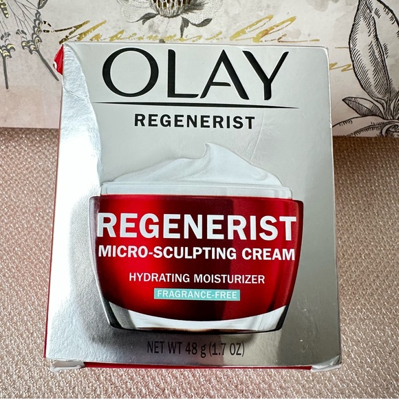 OLAY Regenerist Micro Sculpting Cream hydrating moisturizer, 1.7 oz - Picture 1 of 6